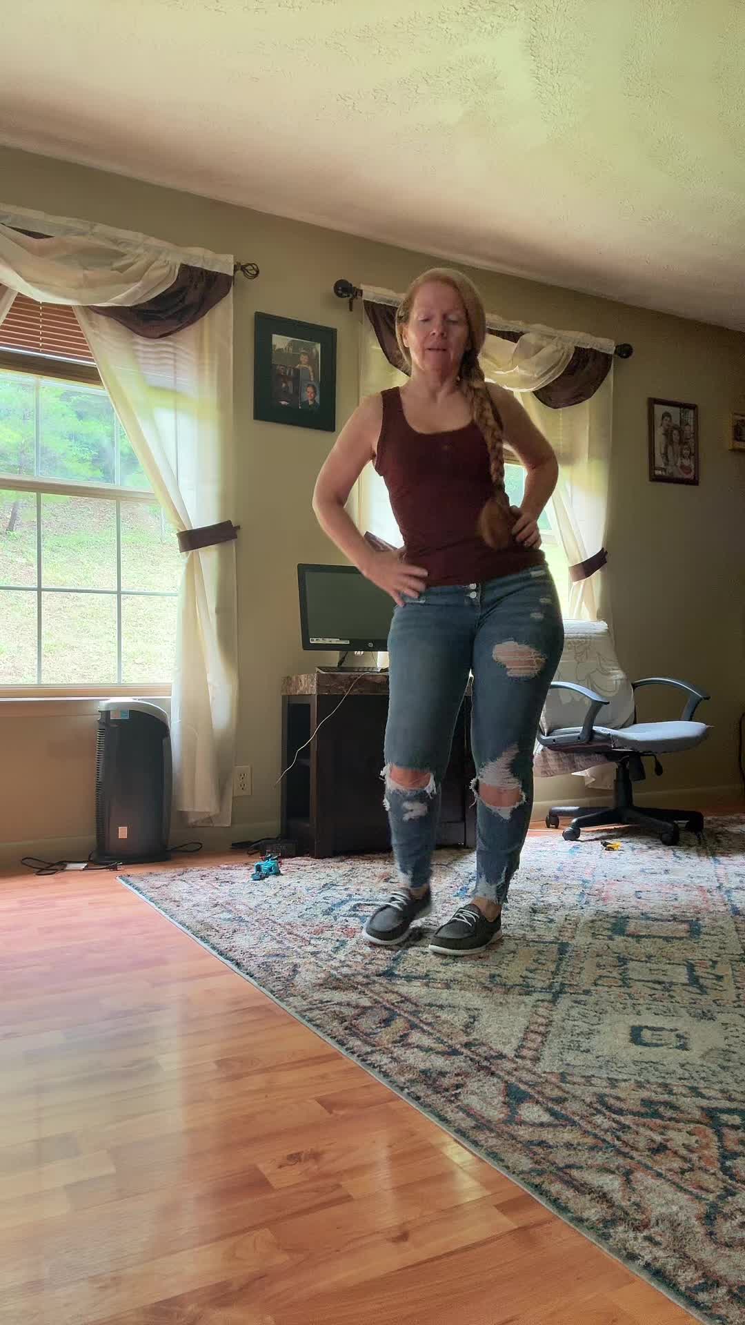@Gg