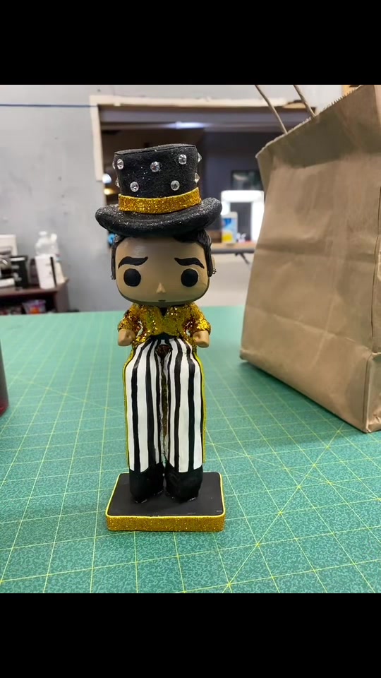 @tinytainment