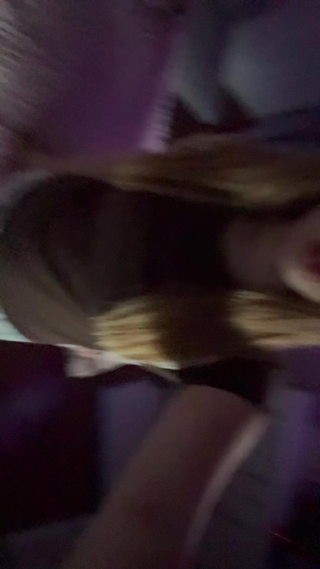 @༒