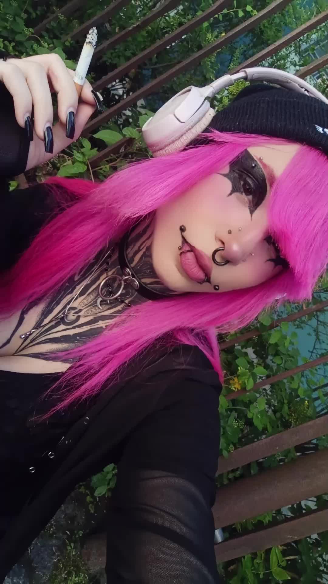 @Princess Pinkie