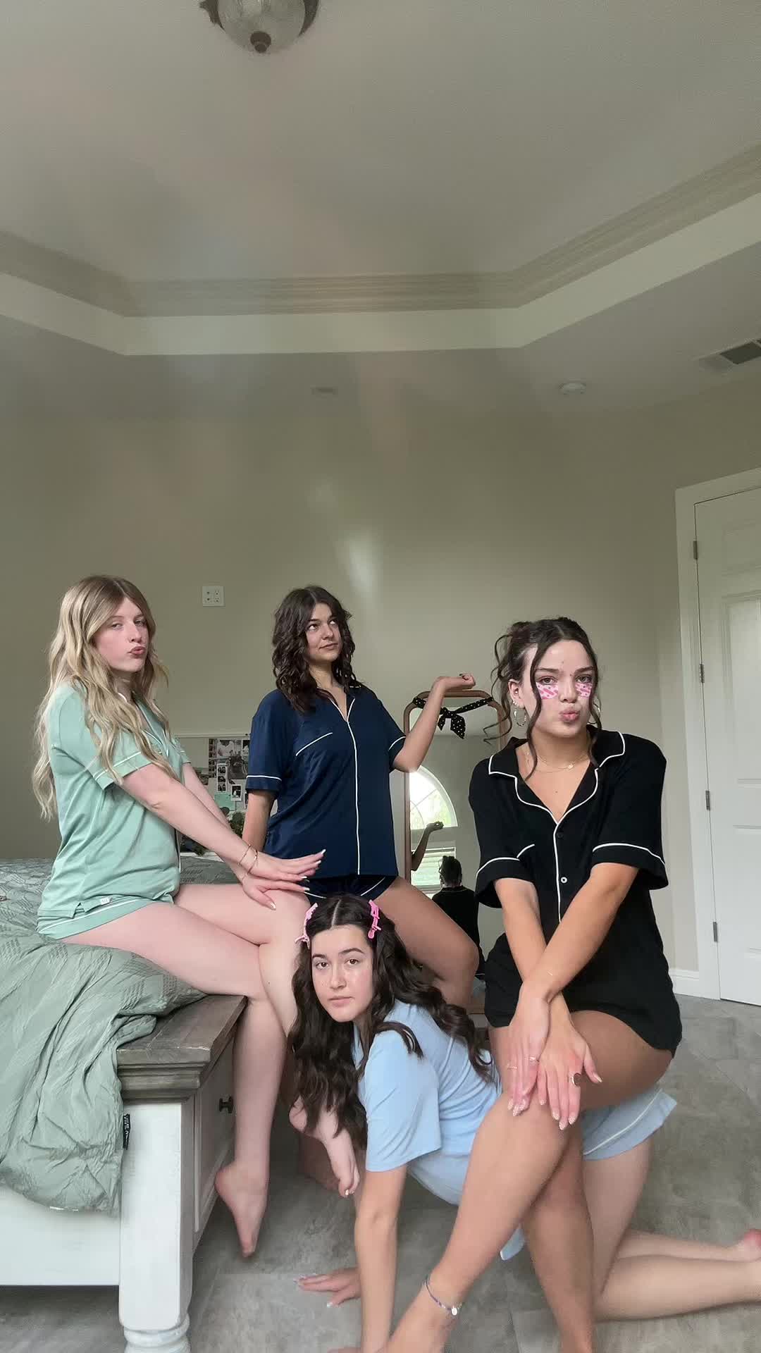 @Penelope