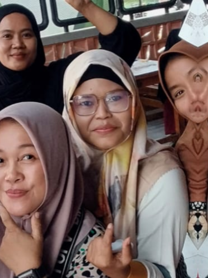 @Ibunya Neng Adel 💝💃✨