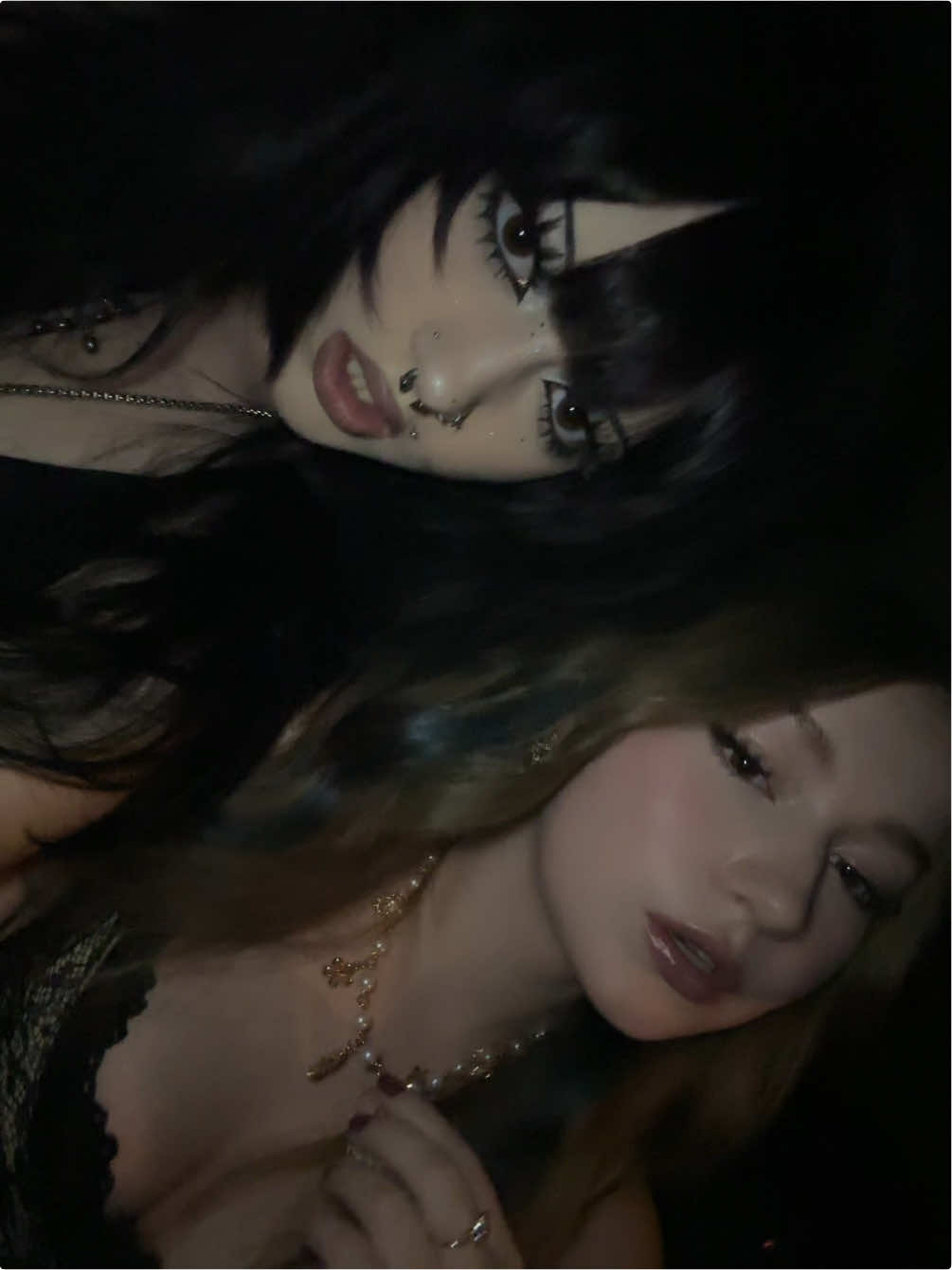 @𝔐elanie 🪽🎶