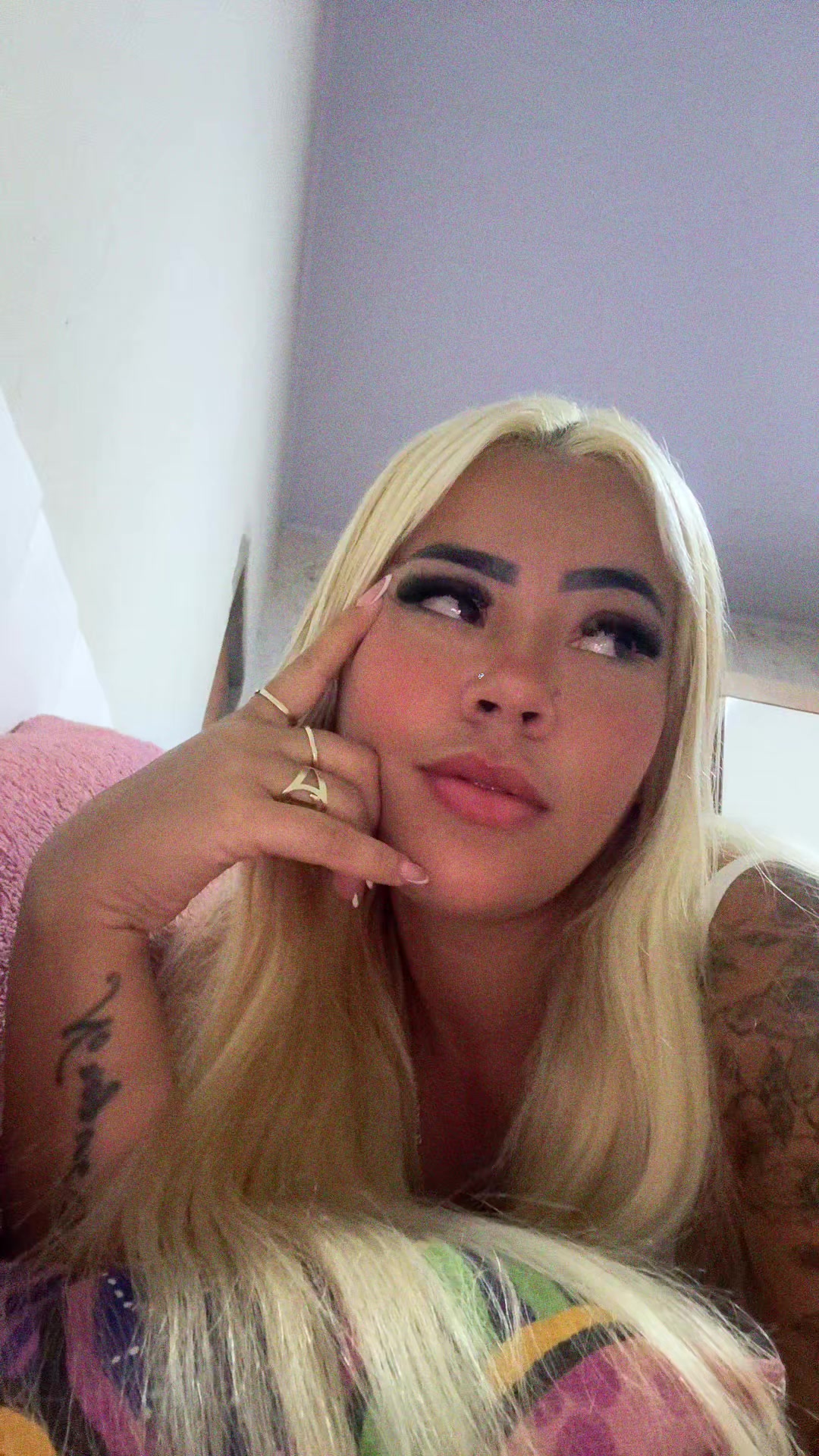 @Thaís Priscila