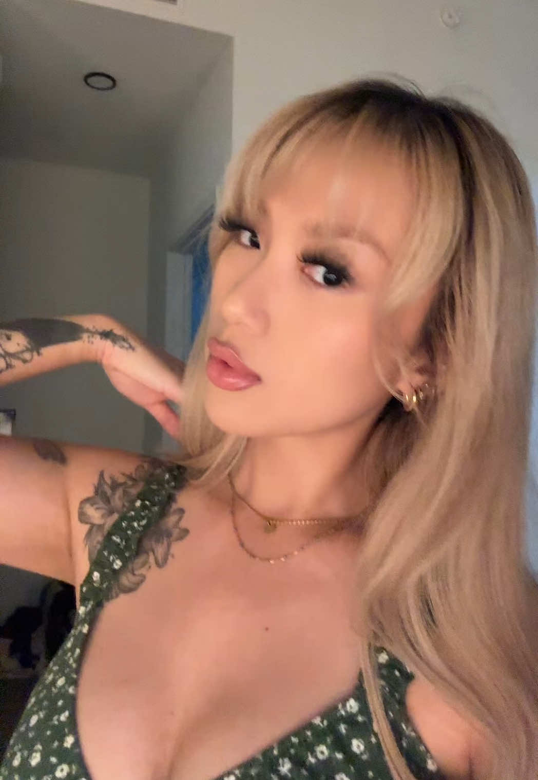 @wannabeurss