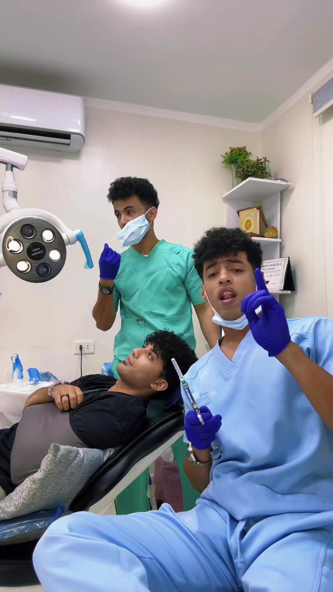 @عمر محرم ~