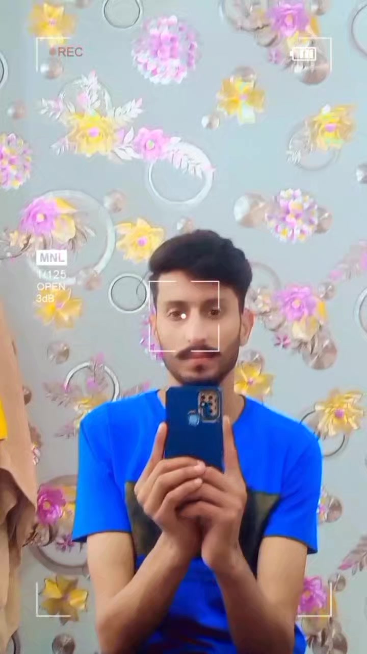 @&Ccedil;h T&auml;h&iuml;r &Auml;z&icirc;z