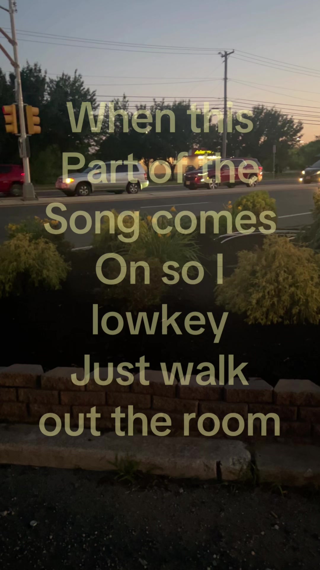 @𖩩꙼