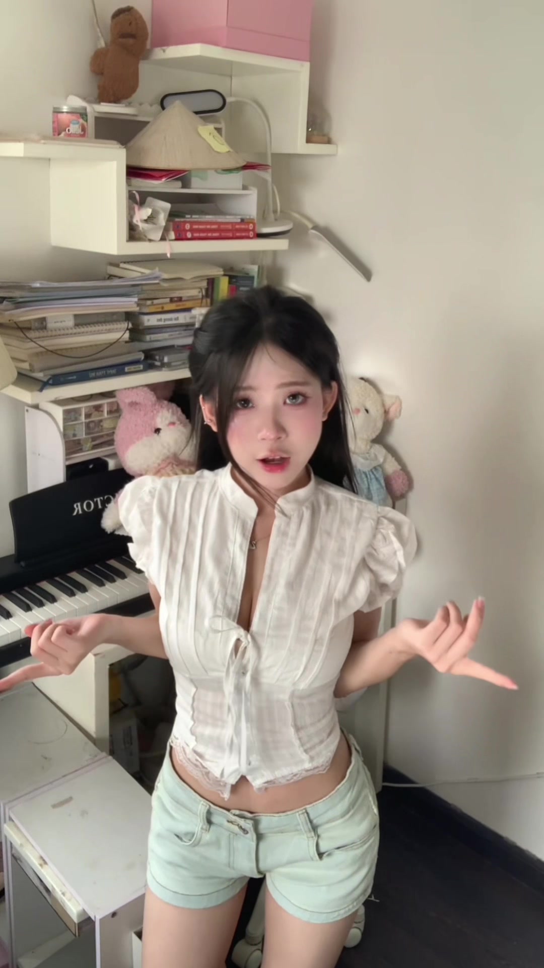 @Muốn làm học sinh lớp10