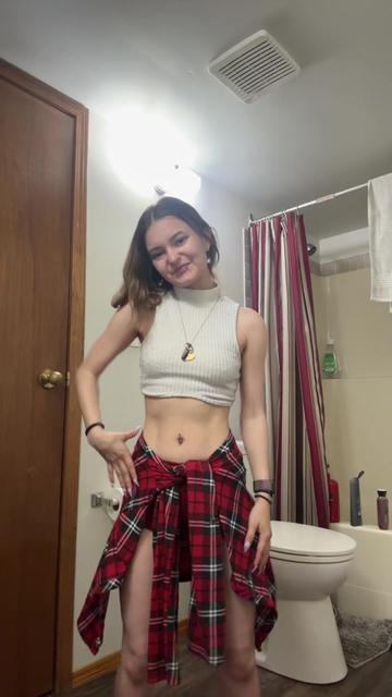 @Baylee 💜🇨🇦