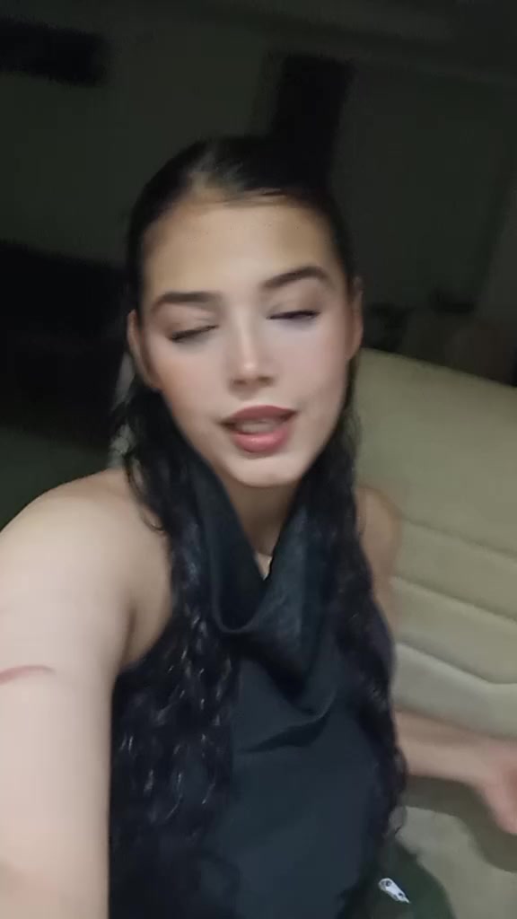@Cansu
