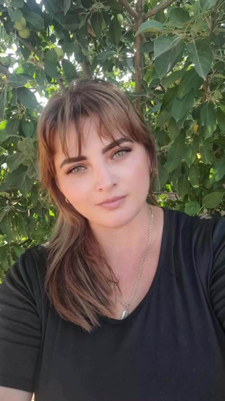 @Девчуля