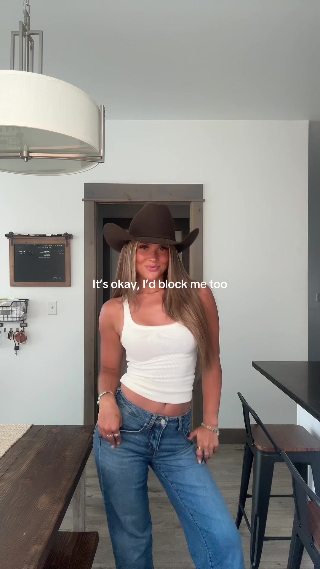 @Chlothecowgirl