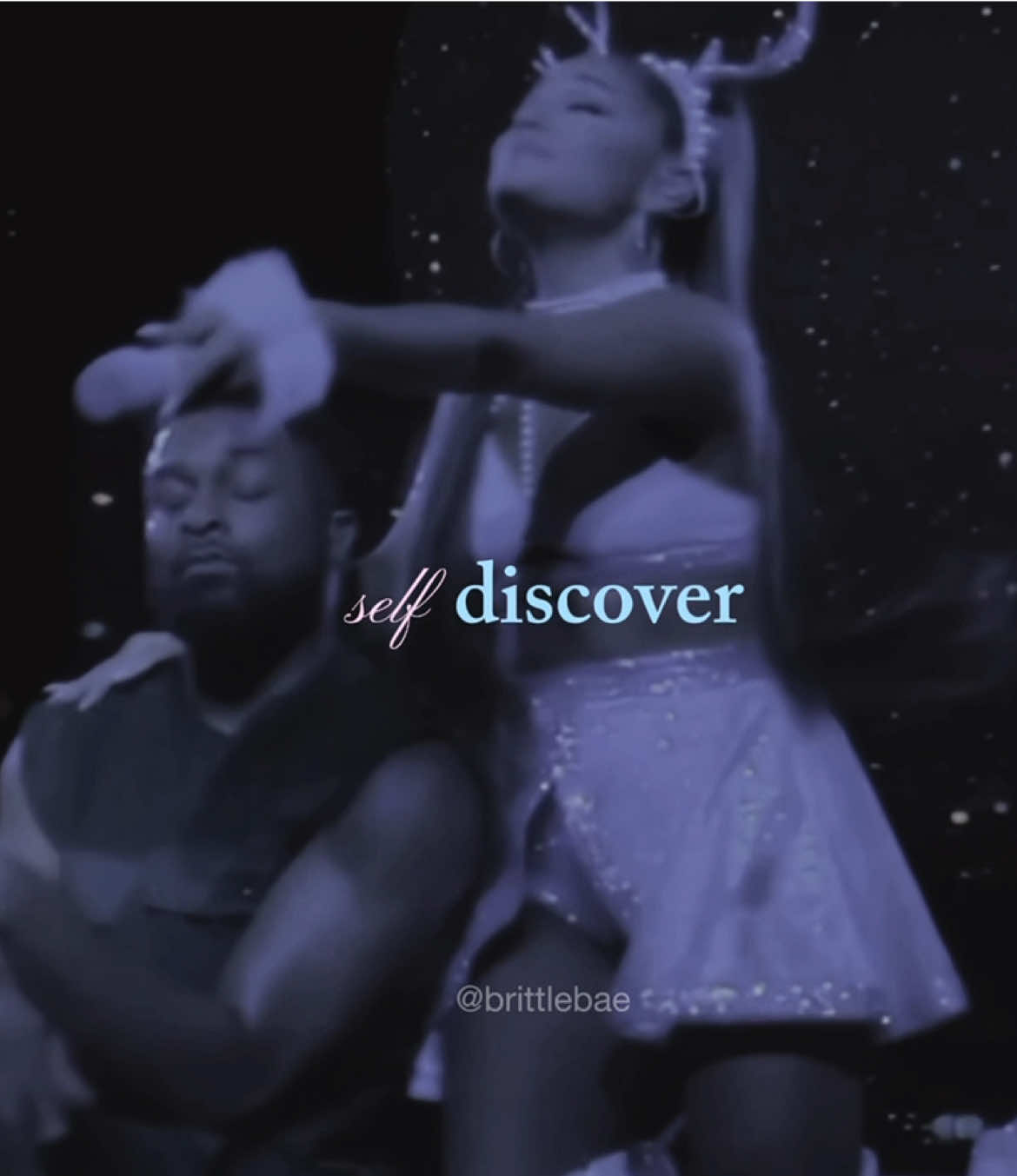 @☽