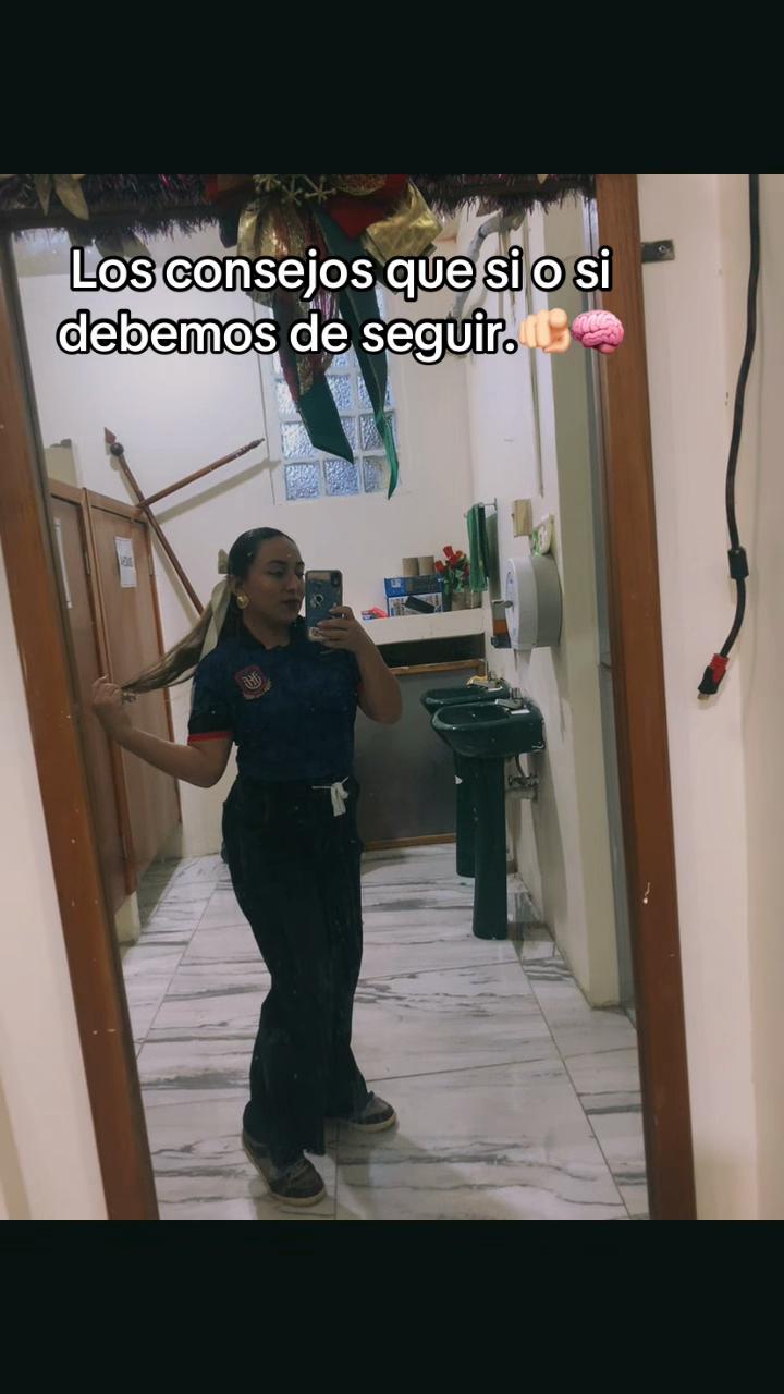 @Melanie Choez🌼✨