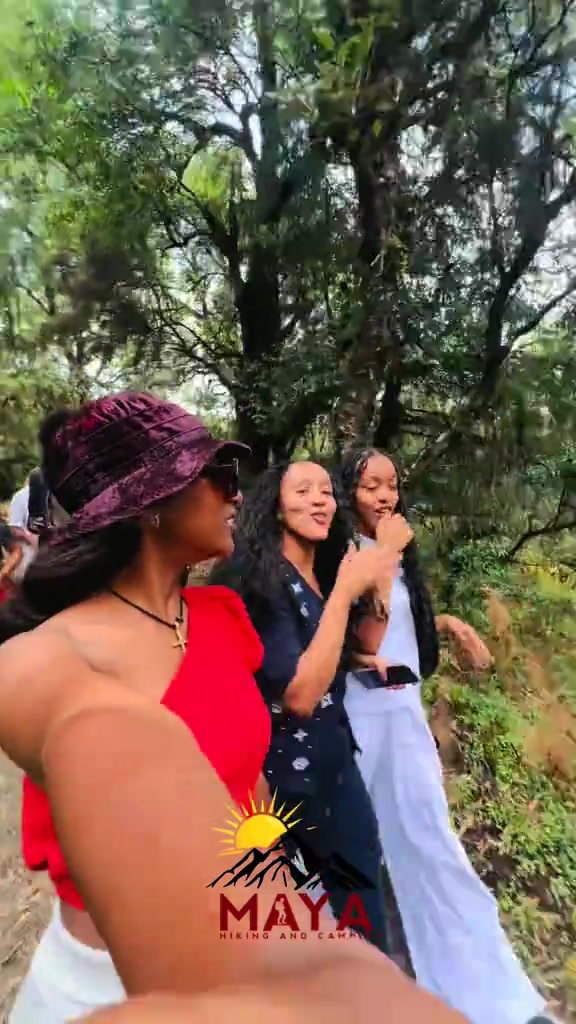 @Maya&rsquo;s Hiking