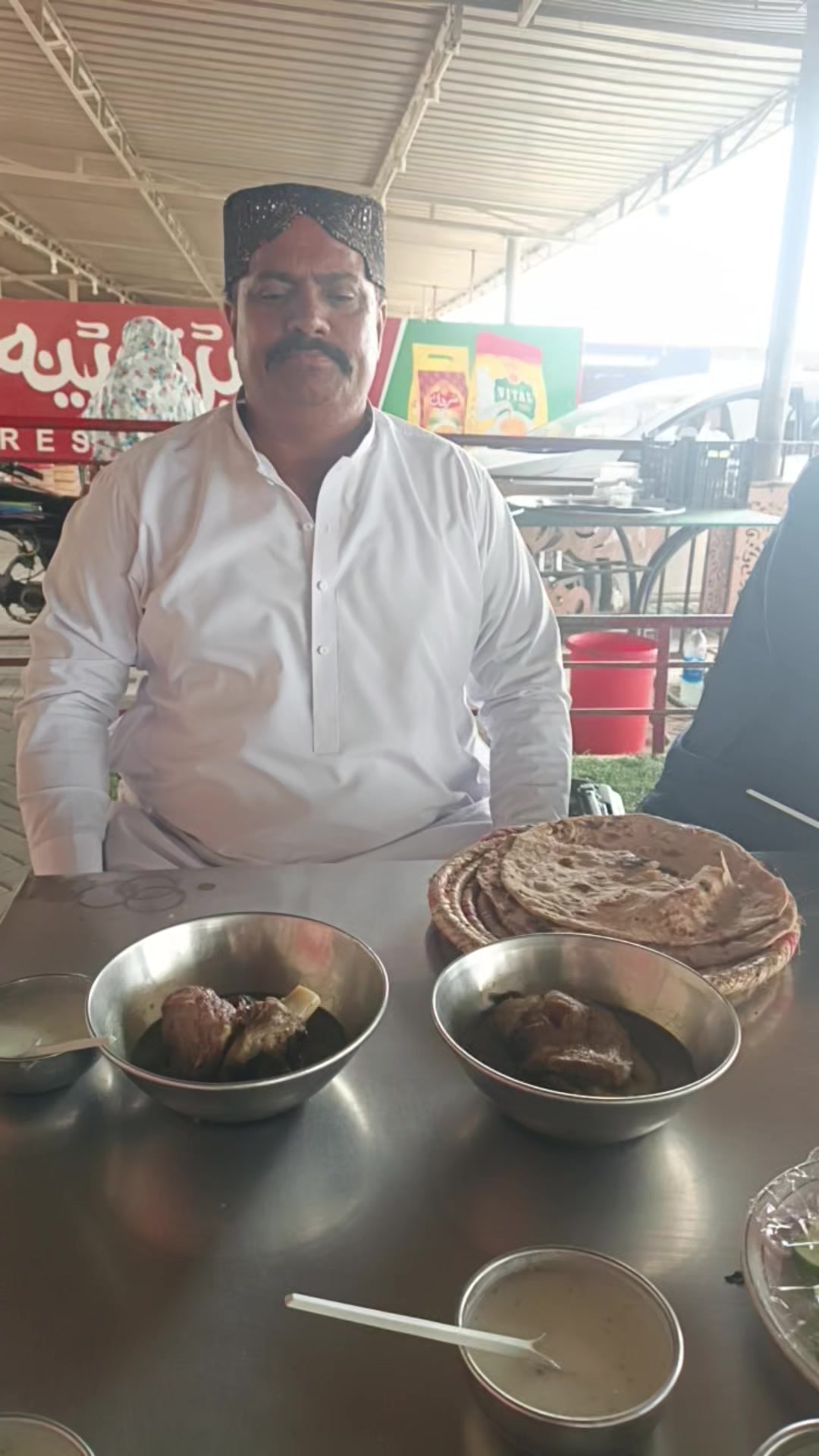 @Hakim Ali 1247