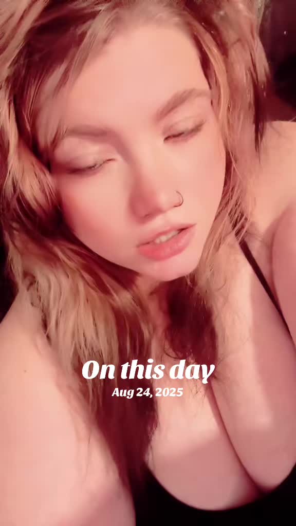 @💜😈HEY_ITZ_CHLOE💅🏻💜