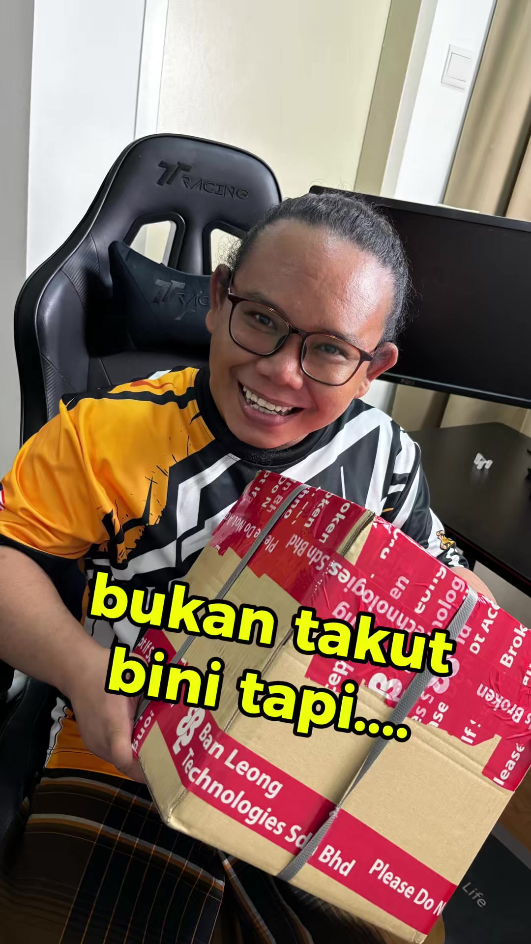 @Jojoey