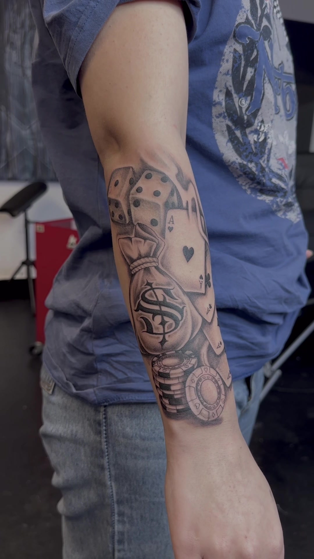 @Apanui.ink