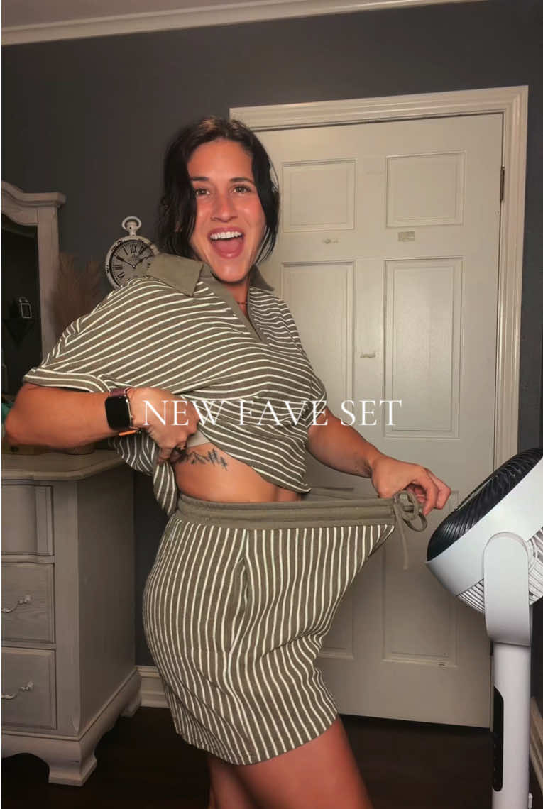 @H A L E Y | Bio Mom