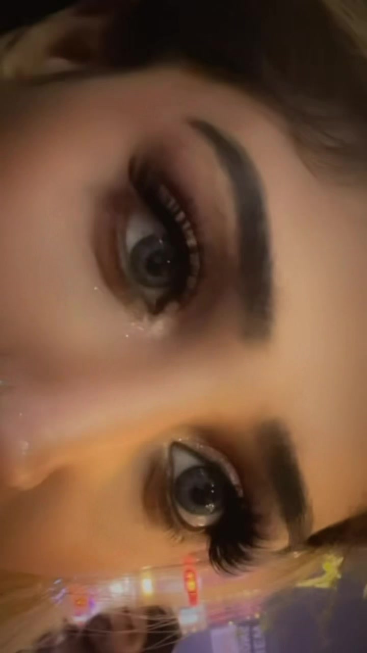 @Aarzoo 💋