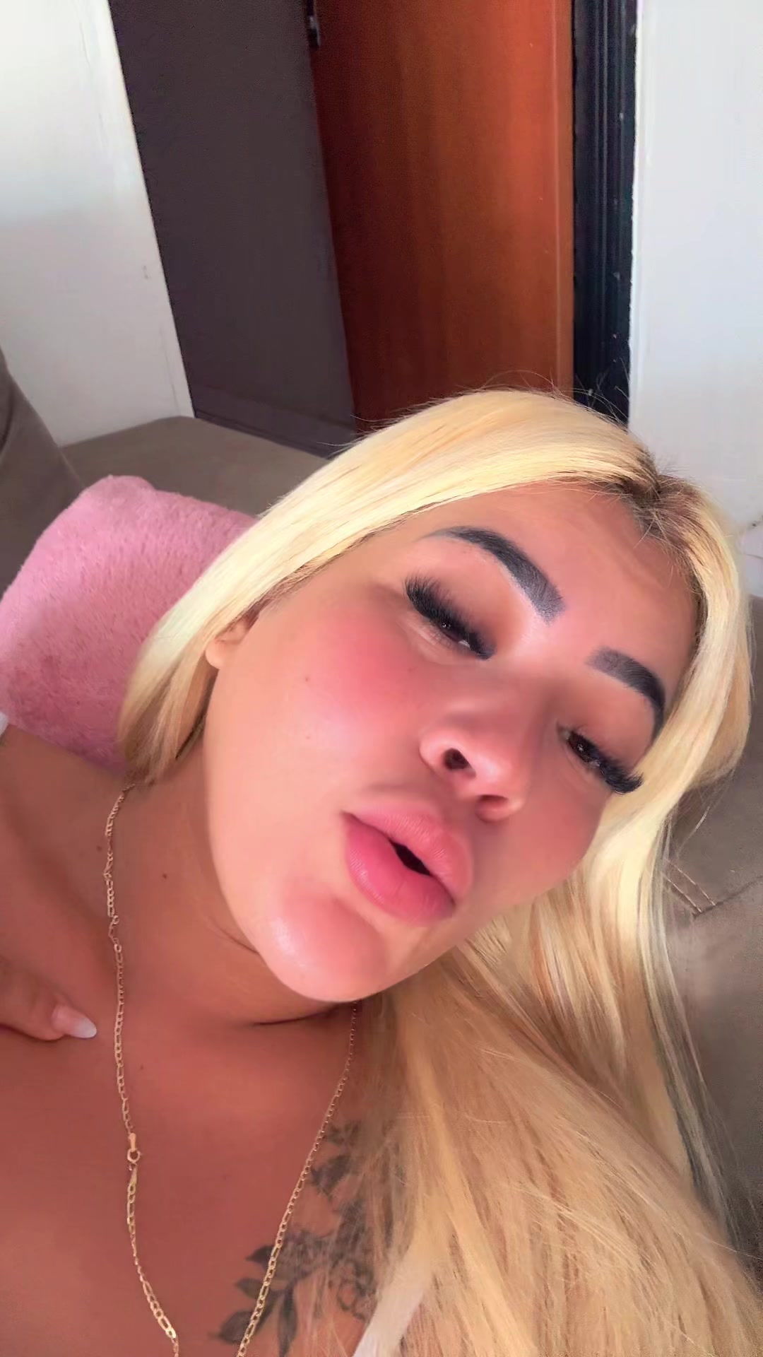 @Thaís Priscila