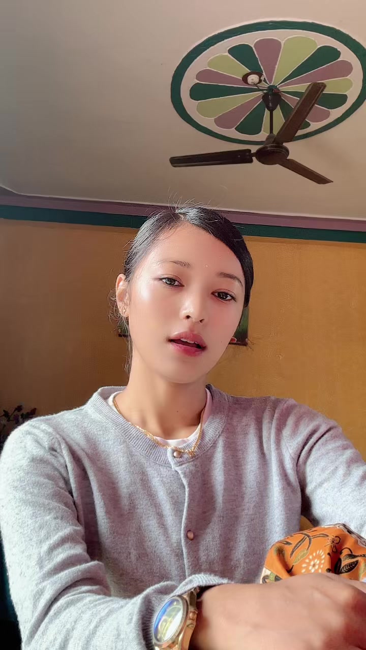 @Strawberr_ie🍓