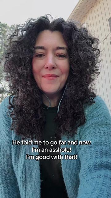 @MandyLou