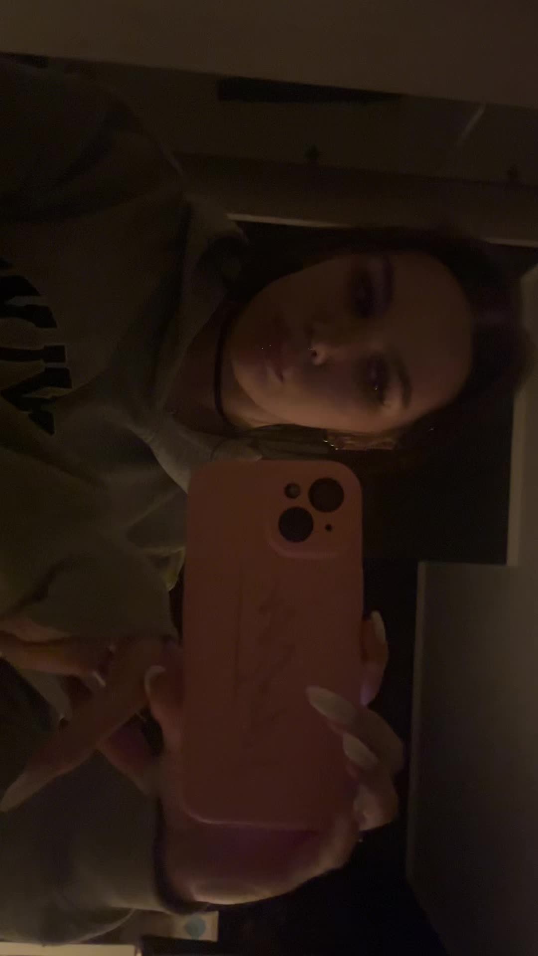 @e