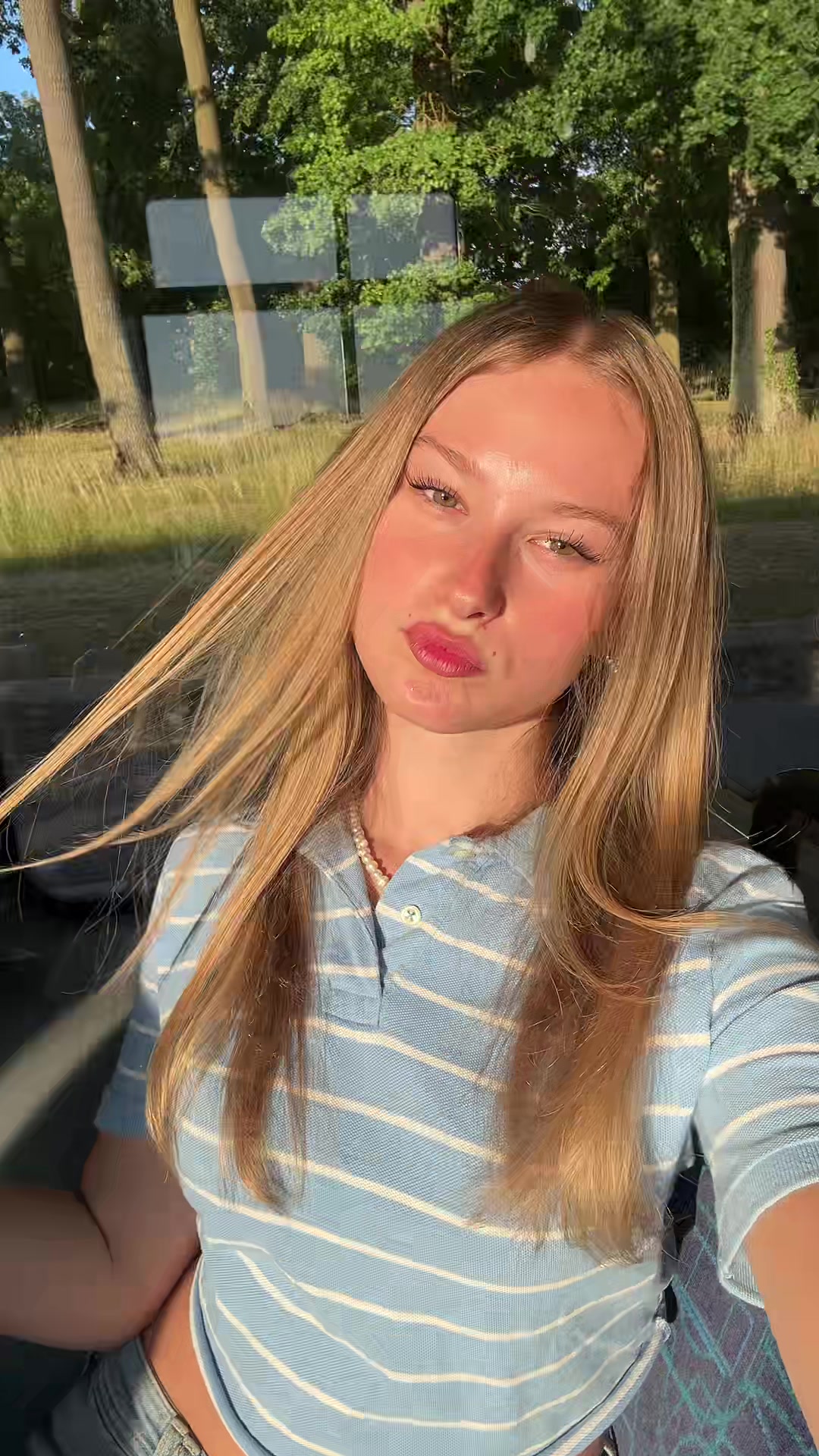 @Lily 🎀🪩