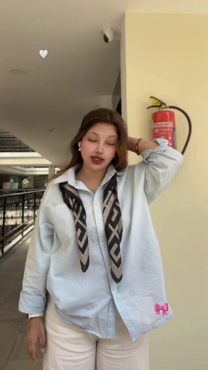 @Deepikaaa_