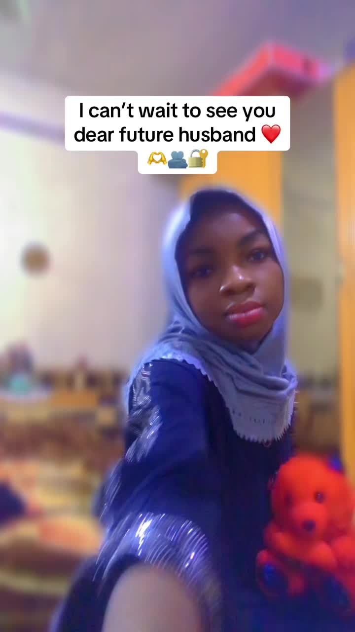 @Main ✨wife ❤️of 💐nobody 💫