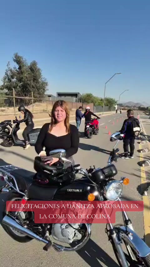 @CLASESDEMOTO.GIXXERMANIA