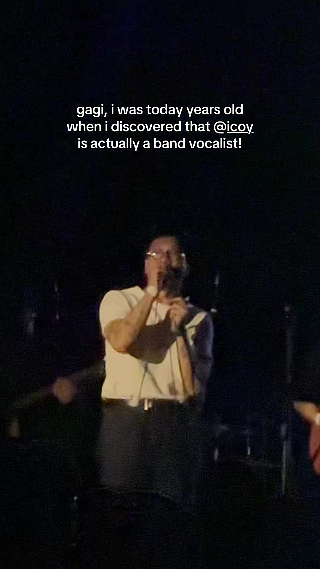 @️