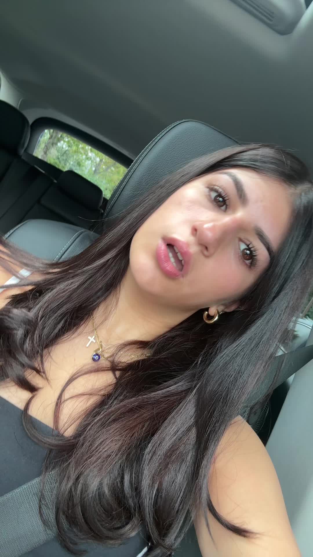@LILLY PATHIEU