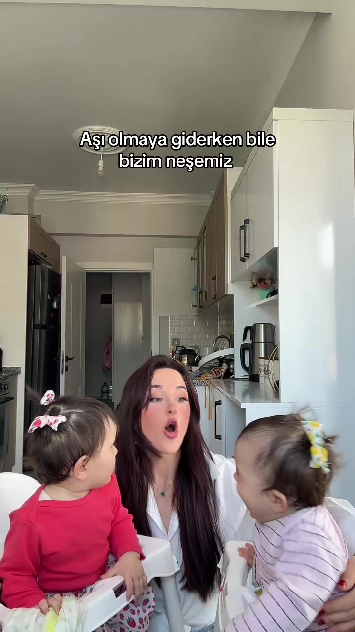 @İroşşş ve ikizlerin.g&uuml;nl&uuml;ğ&uuml;