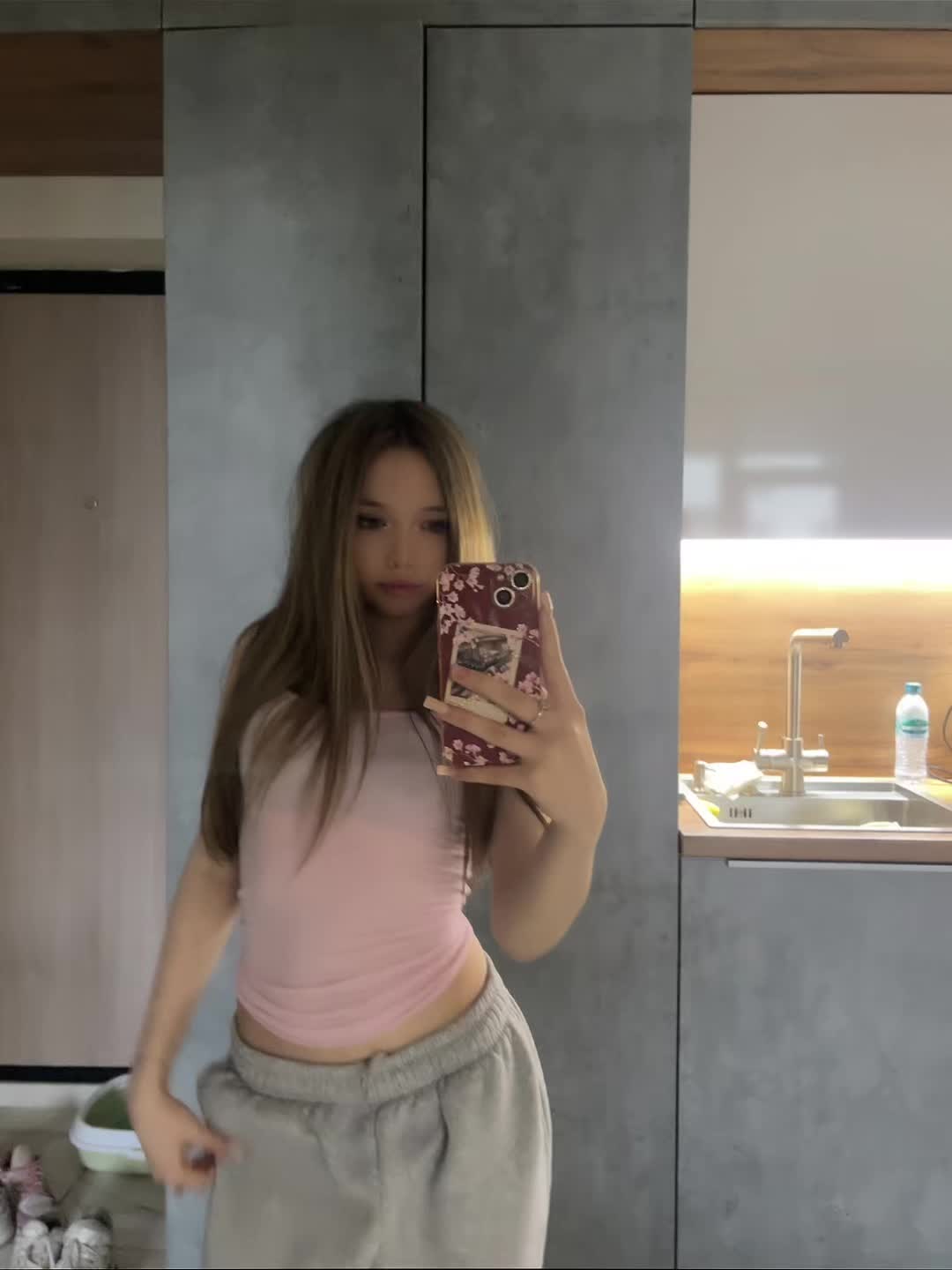 @нюша