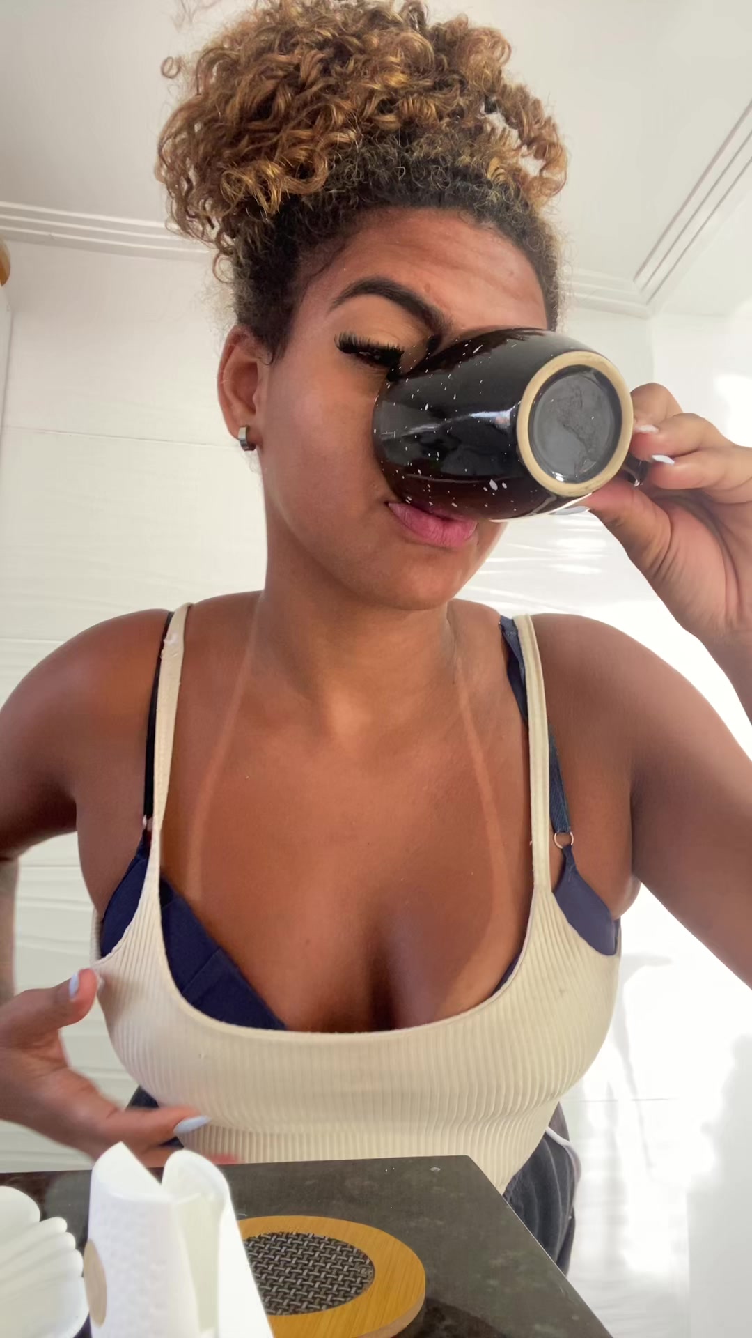 @🤎