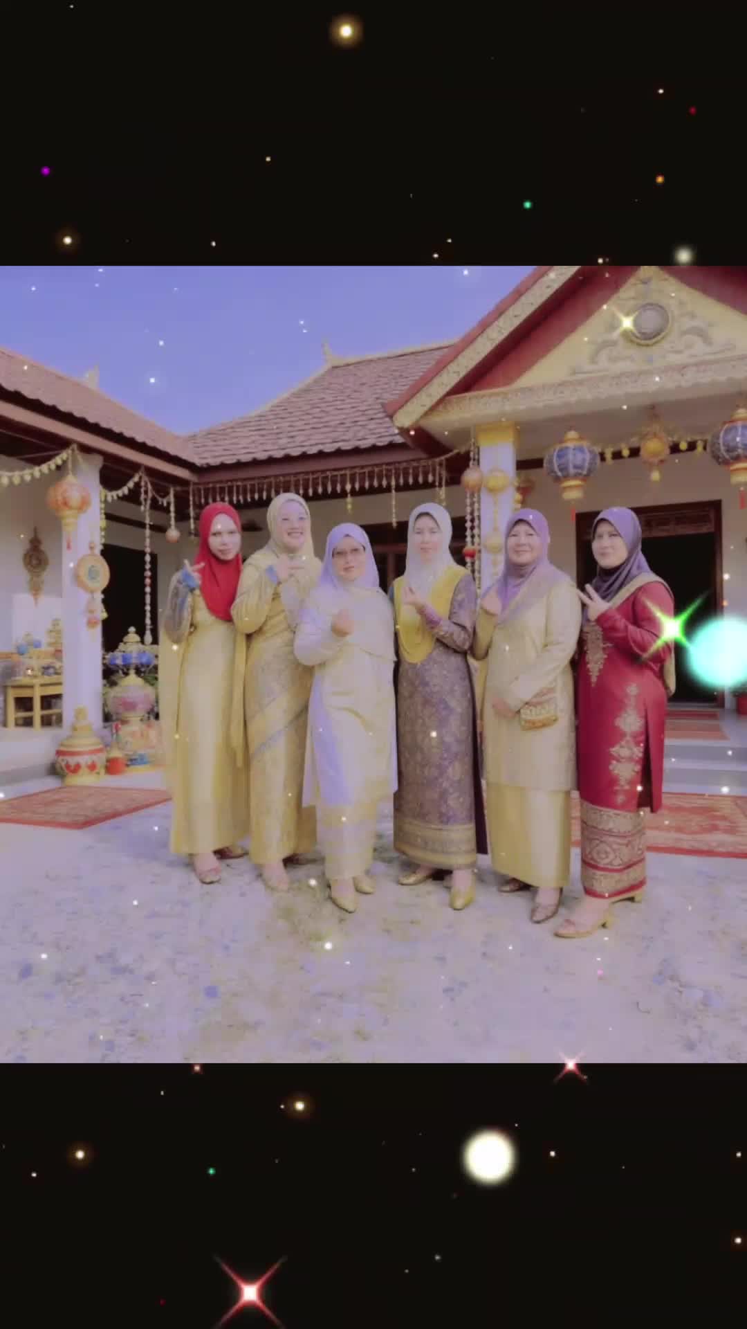 @SiTi AzIrAh🦋