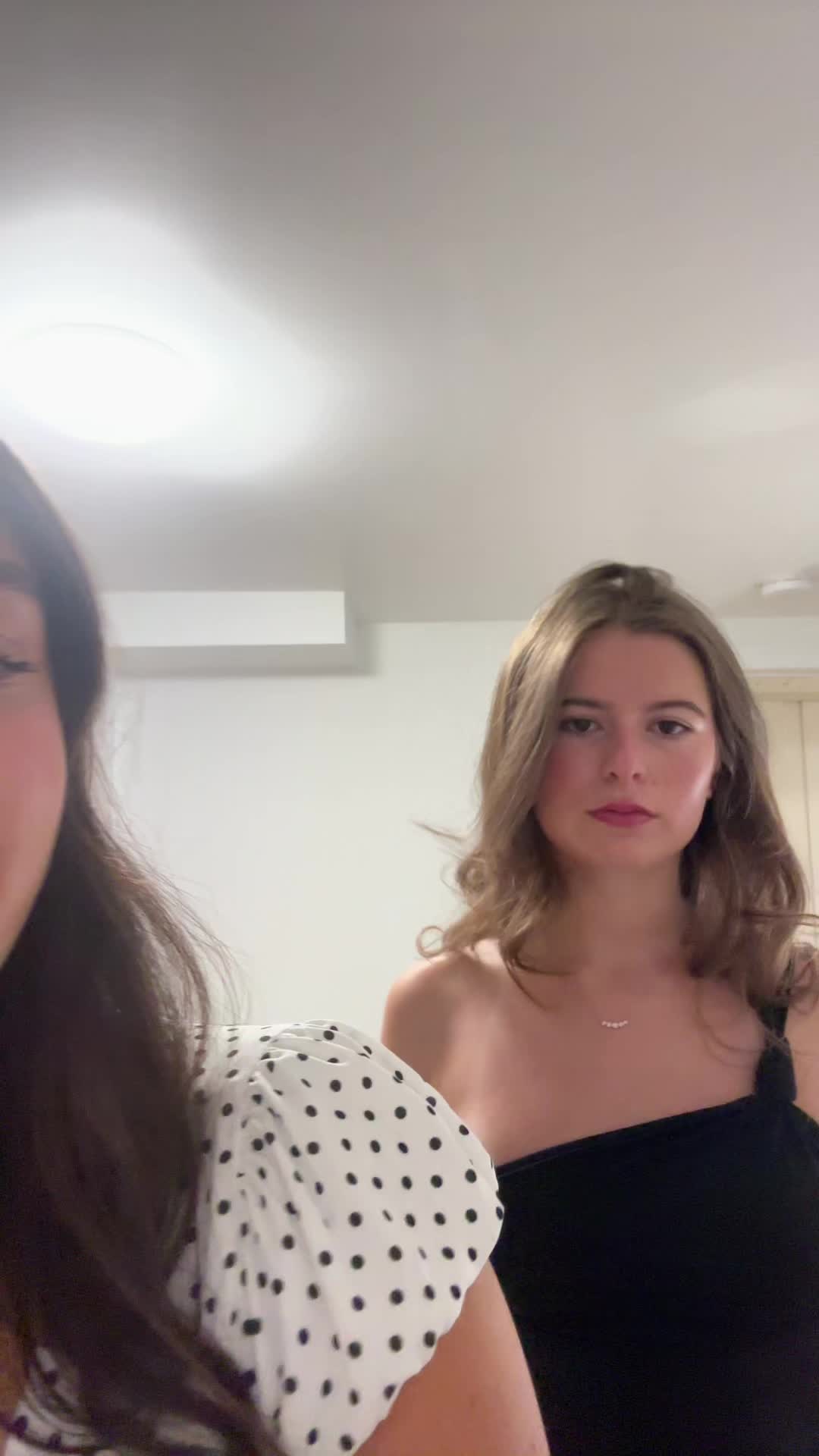 @ella