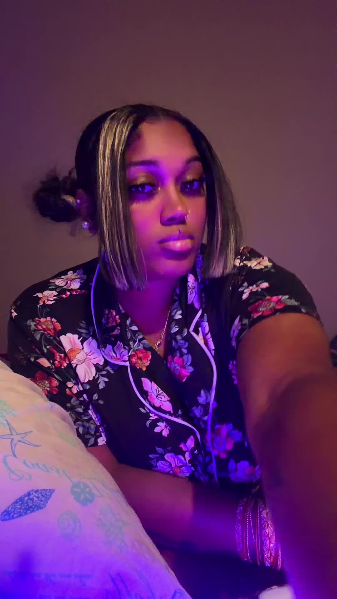 @Sheprettymoody