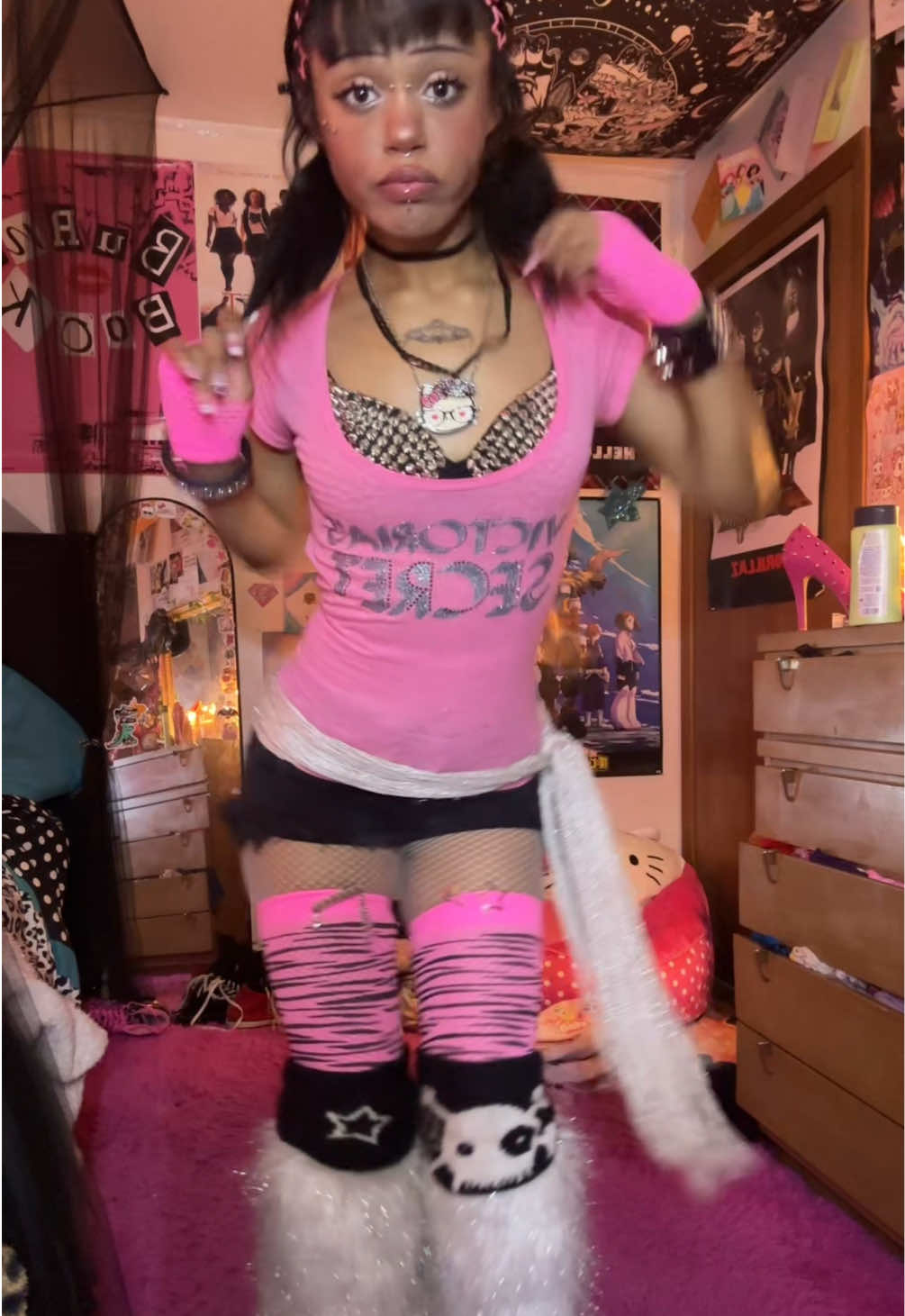 @ℭ𝔩𝔞𝔦𝔯𝔢✮⋆˙𝄞⋆˚꩜。
