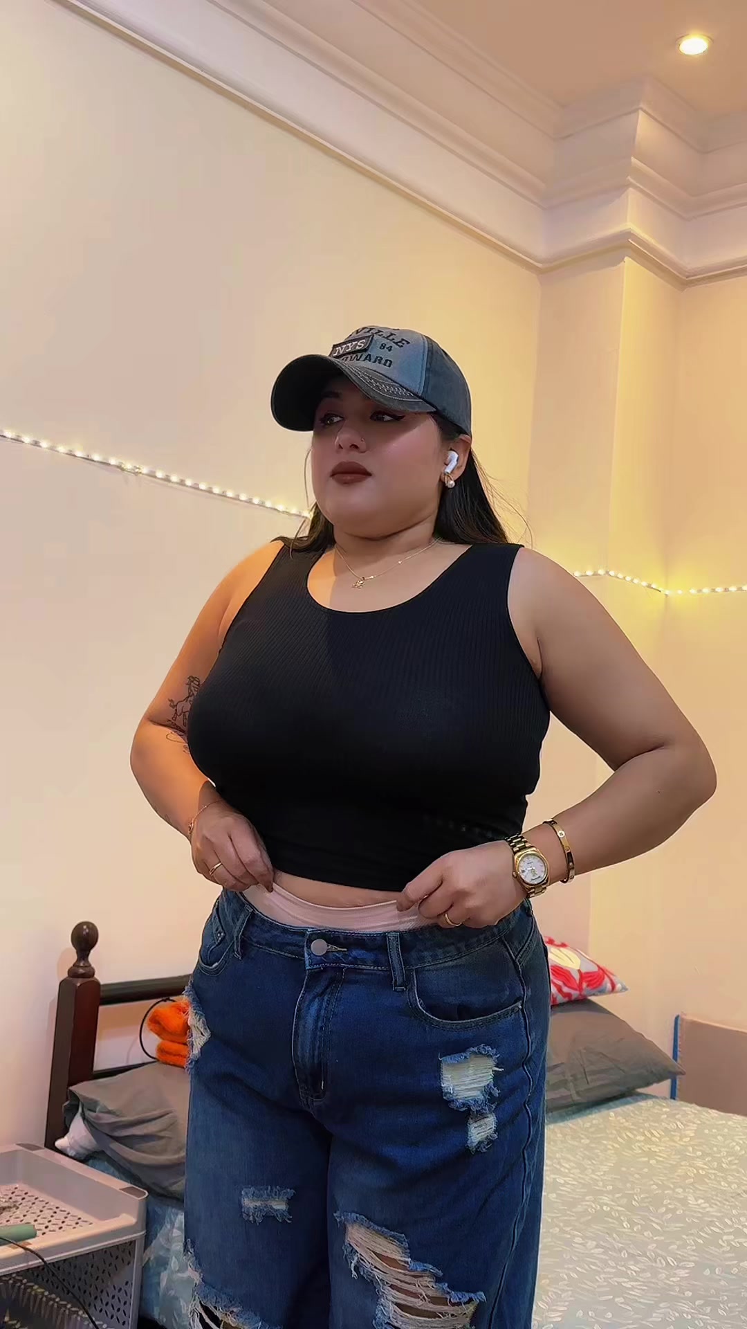 @Ayieshu🕉️🧿
