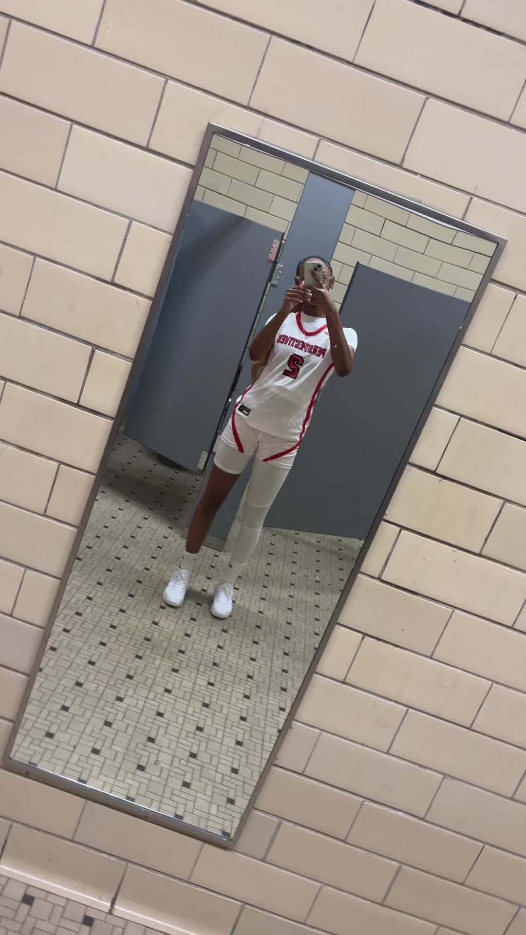 @_.a.a.liyah._