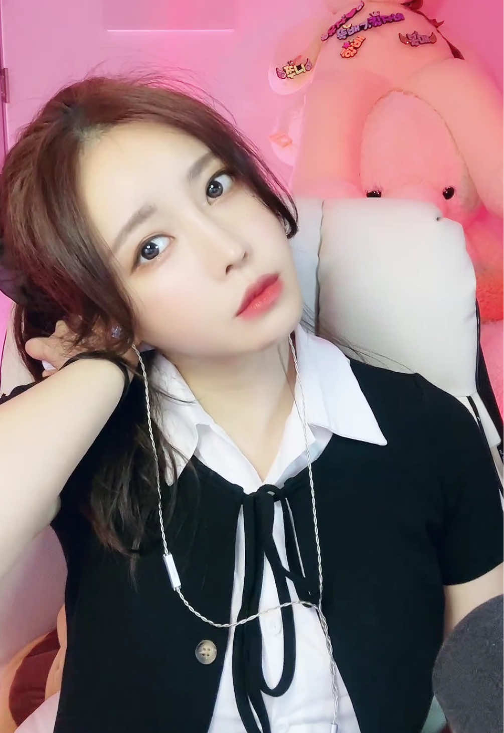 @๐ฉต ์์ผ SUYA ๐ฉต๐ชฝ
