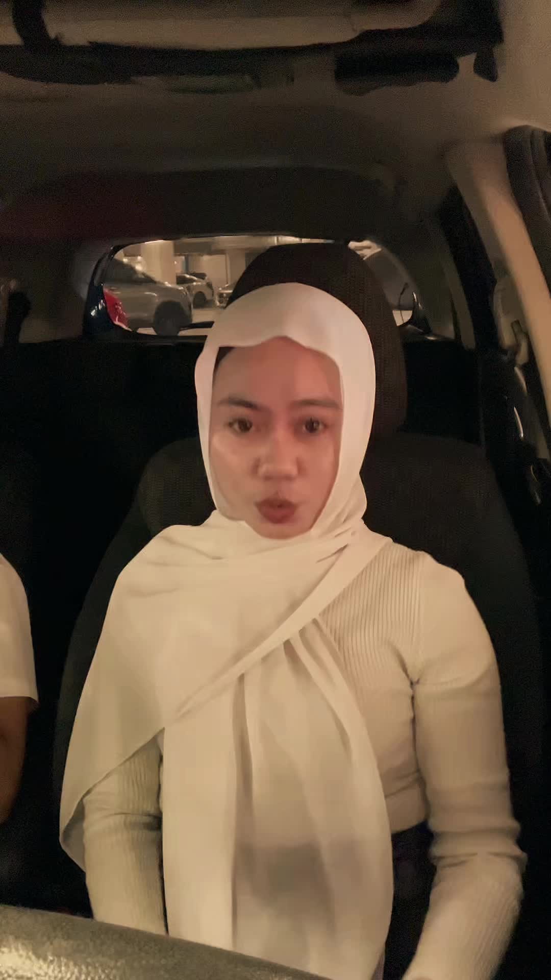 @liaaazlkh🕊️