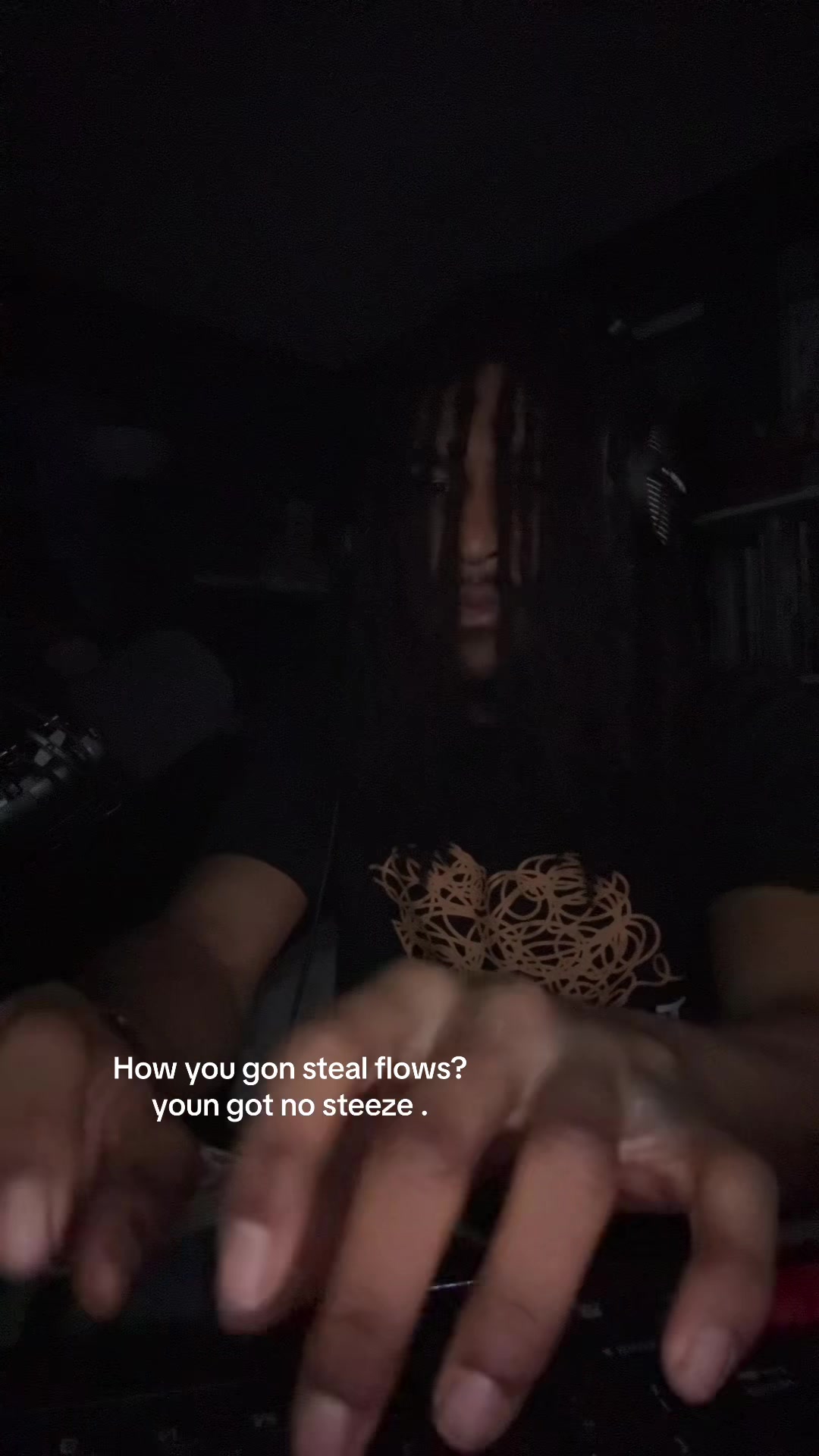 @🫩