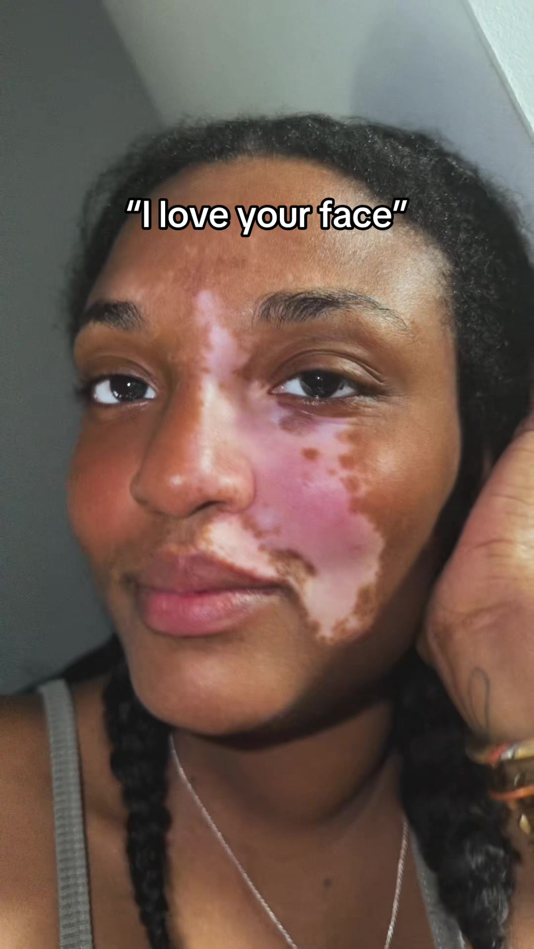 @Lovelisa