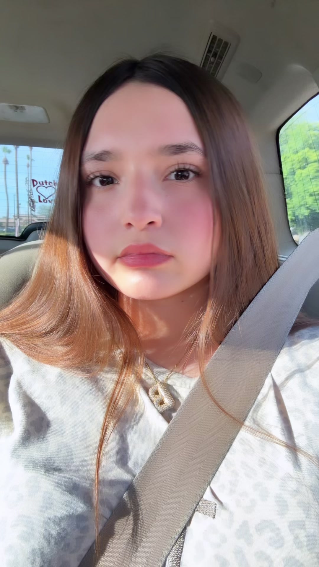 @𝓐𝓷𝓪 ☆